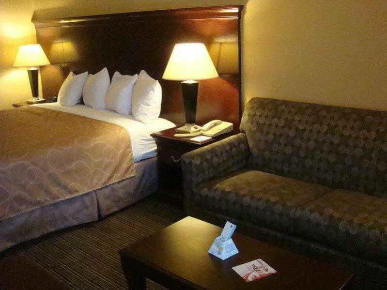 فندق بست ويسترن هوكينزفيل هوبكينزفيل المظهر الخارجي الصورة
